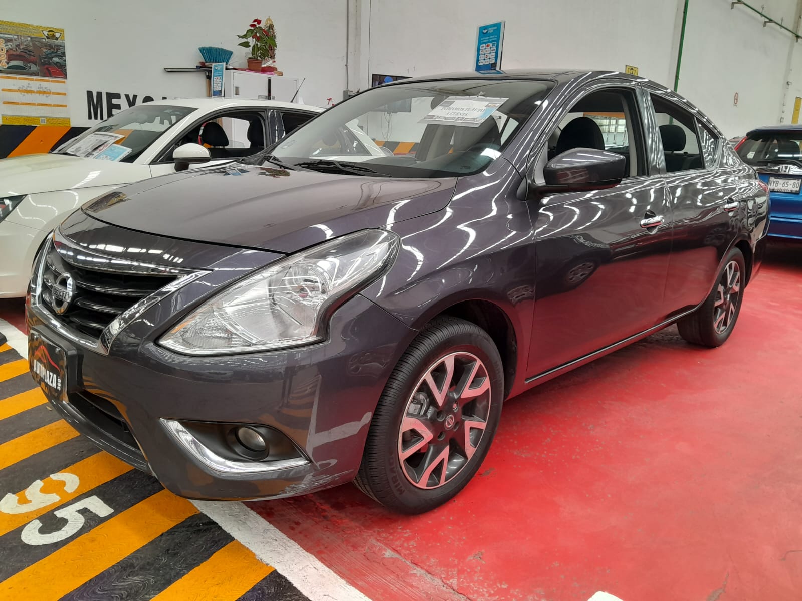 Nissan Versa Advance 2019 Mt